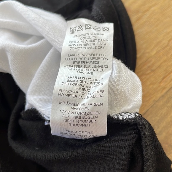 ASOS black and white nursing shirt - Picture 13 of 13